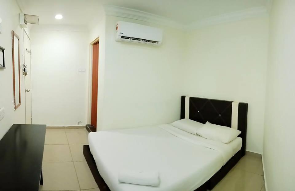 Cattleya Glory Hotel Джохор-Бару Экстерьер фото